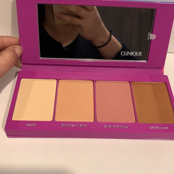 Clinque Glow All Out  Palette - MEDIUM DARK - Picture 3 of 9